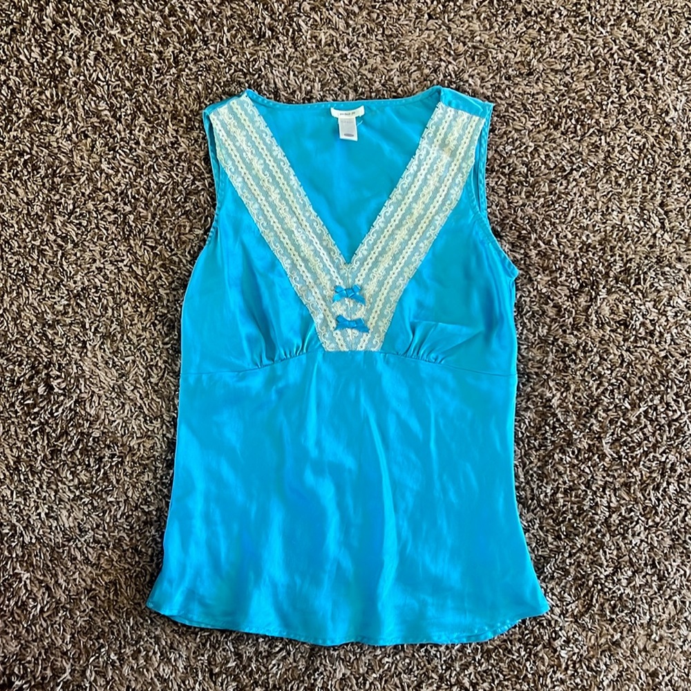 Lace Trimmed Tank Top